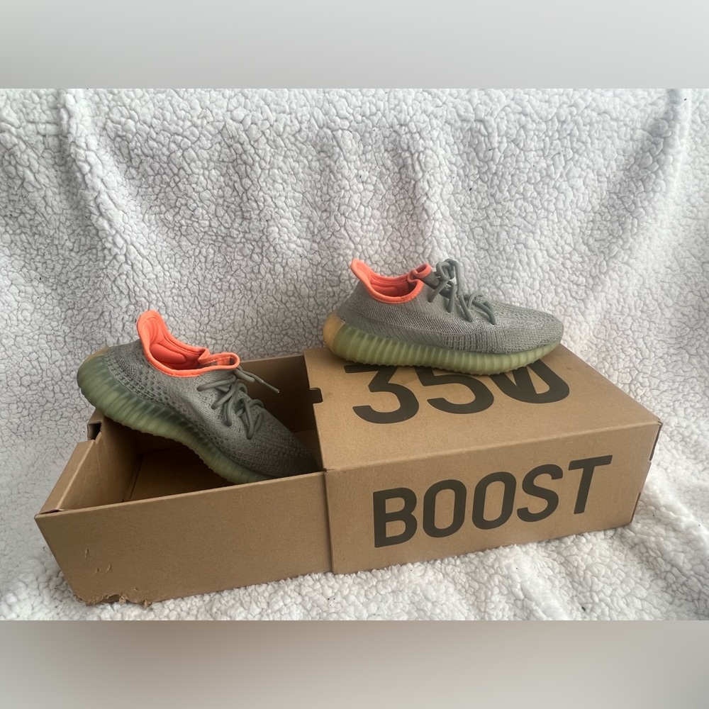 Adidas Yeezy boost 350 V2 desert sage